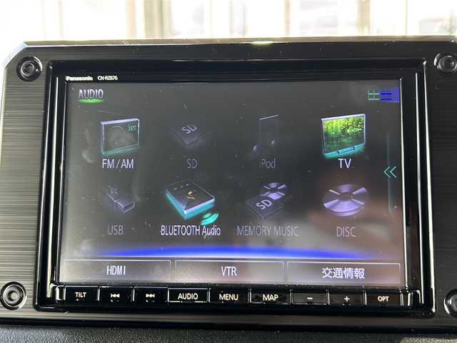 スズキ ジムニー XC 静岡県 2023(令5)年 0.5万km ミディアムグレー ワンオーナー/純正ナビ/・FM/AM/・SD/・フルセグTV/・USB/・Bluetooth/・MEMORY MUSIC/主要装備/・バックカメラ/・ＬＥＤヘッドランプ/・運転席助手席シートヒーター/・ドライブレコーダー/・サイドターンランプ付ドアミラー/・純正１６インチＡＷ/・ワンオーナー/・アイドリングストップ/・衝突被害軽減システム/(デュアルセンサーブレーキサポート)/・サイドカーテンエアバッグ/・2H-4H-4L切替