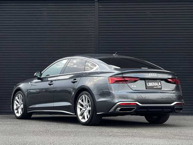 アウディ Ａ５ SB 40TDIクワトロ Sライン 山梨県 2021(令3)年 1.8万km デイトナグレーパールエフェクト アシスタンスＰ/ＡＣＣ/ＬＫＡ/ＢＳＡ/レーザーライトＰ/マトリクスＬＥＤ/オートハイビーム/ヘッドライトウォッシャー/パークアシストP/360カメラ/パークアシスト/黒半革シート/シートヒーター