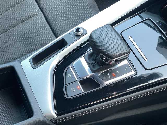 アウディ Ａ５ SB 40TDIクワトロ Sライン 山梨県 2021(令3)年 1.8万km デイトナグレーパールエフェクト アシスタンスＰ/ＡＣＣ/ＬＫＡ/ＢＳＡ/レーザーライトＰ/マトリクスＬＥＤ/オートハイビーム/ヘッドライトウォッシャー/パークアシストP/360カメラ/パークアシスト/黒半革シート/シートヒーター