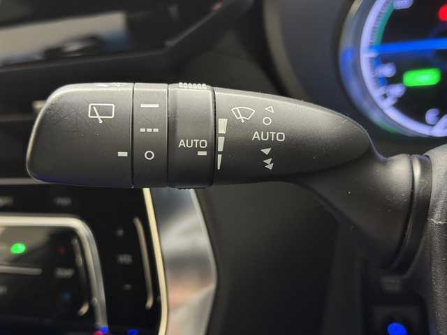 トヨタ ハリアー ハイブリッド Z 三重県 2020(令2)年 4.2万km プレシャスブラックパール ハイブリッド/FF/MTモード付フロアCVT/純正 12.3インチナビ/（AM/FM/TV/Bluetooth/USB/iPod/CarPlay/AndroidAuto/Miracast）/バックガイドモニター/JBLプレミアムサウンドシステム（9スピーカー＆アンプ）/ドライブレコーダー 前後（デジタルミラー内蔵＋後付け）/ETC2.0/Toyota Safety Sense/●プリクラッシュセーフティ/●レーントレーシングアシスト/●レーダークルコン/●アダプティブハイビームシステム/●ロードサインアシスト/・先行車発進告知機能/・ブラインドスポットモニター/・パーキングサポートブレーキ（前後静止物、後方接近車両）/など/装備/・デジタルインナーミラー（前後録画機能付）/・カラーヘッドアップディスプレイ/・ハンズフリーパワーバックドア/・ハーフレザーシート/・パワーシート（D8way（2wayランバーサポート付）/N4way）/・電動チルト・テレスコピックステアリング/・左右独立オートエアコン/・オートワイパー/・電子パーキングブレーキ＆ブレーキホールド/・プッシュスタート/・純正18inAW/・保/取/ナビ取/・スマートキーx2/など