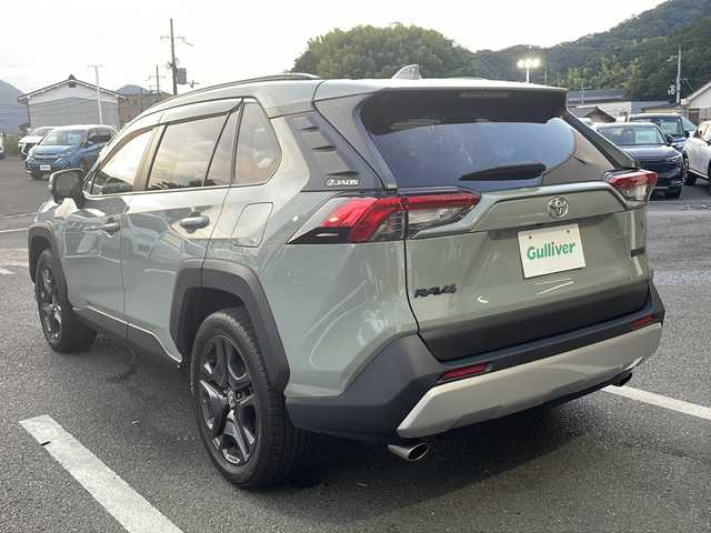 トヨタ ＲＡＶ４ アドベンチャー 京都府 2022(令4)年 4.5万km アーバンカーキ 純正９インチナビ　Ｂｌｕｅｔｏｏｔｈオーディオ　ＵＳＢ接続　フルセグ　ＤＶＤ再生　バックカメラ　ＪＡＯＳエアロ　レーダークルーズ　シートベンチレーション　シートヒーター　ブラインドスポットモニター