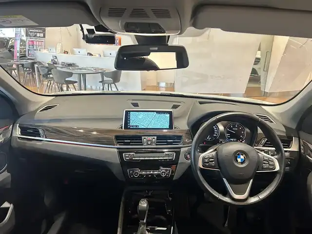 ＢＭＷ Ｘ１ xDrive 18d xライン 道央・札幌 2019(令1)年 3.6万km ミネラルホワイト アドバンスドアクティブセーフティーパッケージ/　・ACC/　・ヘッドアップディスプレイ/ハイラインパッケージ/　・ダコタレザーシート/　・電動フロントシート/　・シートヒーター/純正HDDナビ/USB/Bluetooth/バックカメラ/PDC/パーキングアシスト/LEDヘッドライト/パワーテールゲート/社外ドラレコ