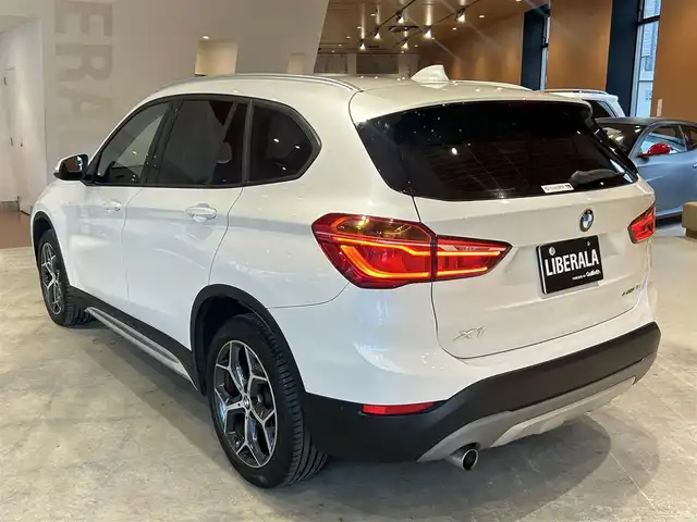 ＢＭＷ Ｘ１ xDrive 18d xライン 道央・札幌 2019(令1)年 3.6万km ミネラルホワイト アドバンスドアクティブセーフティーパッケージ/　・ACC/　・ヘッドアップディスプレイ/ハイラインパッケージ/　・ダコタレザーシート/　・電動フロントシート/　・シートヒーター/純正HDDナビ/USB/Bluetooth/バックカメラ/PDC/パーキングアシスト/LEDヘッドライト/パワーテールゲート/社外ドラレコ