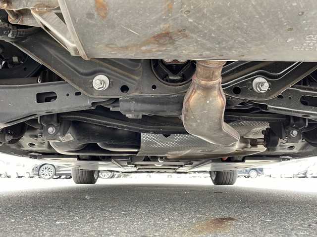 トヨタ カローラツーリング ハイブリッド ダブルバイビー 岩手県 2019(令1)年 1.7万km スパークリングブラックパールクリスタルシャイン 純正ディスプレイオーディオ/トヨタセーフティセンス/バックカメラ/ETC2.0/ドライブレコーダー/ステアリングヒーター/レーダークルーズコントロール/衝突被害軽減ブレーキ/レーンキープアシスト/横滑り防止装置/シートヒーター/オートライト/オートハイビーム/LEDヘッドライト/フォグランプ/スマートキープッシュスタート/電動格納ミラー/純正17インチAW/純正フロアマット