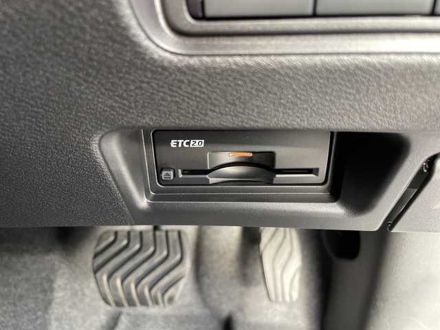 日産 セレナ e－パワー ハイウェイスター V 愛知県 2025(令7)年 0.1千km ダイヤモンドブラック 登録済未使用車/プロパイロット/純正12.3型ディズプレイオーディオナビ/SOSコール/全方位カメラ/両側パワースライドドア/クルーズコントロール/バックカメラ/コーナーセンサー/純正アルミホイール/ETC2.0/ブラインドスポットモニター/LEDヘッドライト/インテリジェントミラー/リアオートエアコン/オートマチックハイビーム/ワイヤレス充電器/衝突軽減システム/Bluetooth/ステアリングスイッチ/スマートキー/プッシュスタート