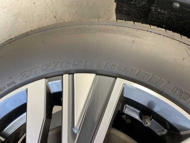 日産 セレナ e－パワー ハイウェイスター V 愛知県 2025(令7)年 0.1千km ダイヤモンドブラック 登録済未使用車/プロパイロット/純正12.3型ディズプレイオーディオナビ/SOSコール/全方位カメラ/両側パワースライドドア/クルーズコントロール/バックカメラ/コーナーセンサー/純正アルミホイール/ETC2.0/ブラインドスポットモニター/LEDヘッドライト/インテリジェントミラー/リアオートエアコン/オートマチックハイビーム/ワイヤレス充電器/衝突軽減システム/Bluetooth/ステアリングスイッチ/スマートキー/プッシュスタート