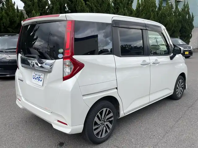 トヨタ ルーミー カスタムG 和歌山県 2017(平29)年 12.8万km パールホワイトⅢ (株)IDOMが運営する【じしゃロン和歌山店】の自社ローン対象車両になります。こちらは現金ご利用時の価格です。自社ローンご希望の方は別途その旨お申付け下さい。/ALPINE9型ナビ（BT/フルセグ/DISC/AM/FM/SD）/フロントエアロ/両側パワースライドドア/純正LEDヘッドライト/オートライト/シートカバー/ウォークスルー/純正14インチAW/サンシェード/横滑り防止装置/盗難防止装置/アイドリングストップ/スマートキー/ETC