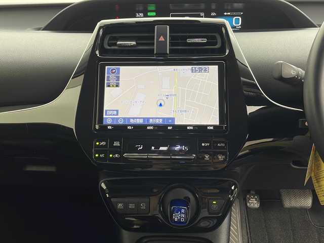 トヨタ プリウス S ツーリングセレクション 秋田県 2021(令3)年 3.6万km アティチュードブラックマイカ ４WD/純正SDナビ(Bluetooth/CD/DVD/フルセグ)/全方位カメラ/ビルトインETC/前後コーナーセンサー/前席シートヒーター/車線逸脱警報/モデリスタシートカバー/純正AW/TROエアロ/デジタルインナーミラー/レイダー探知機/リアデアイサー/オートライト/衝突被害軽減システム/盗難防止装置/オートマチックハイビーム/LEDヘッドライト/スマートキー