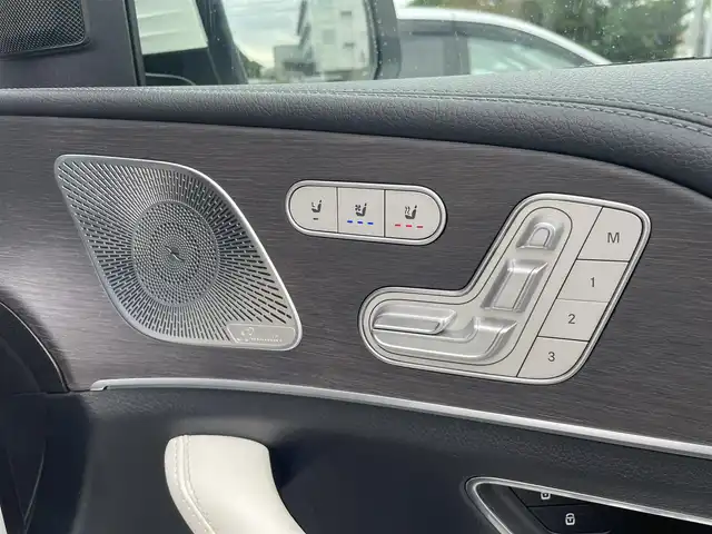 メルセデス・ベンツ ＧＬＥ４００ｄ 4MATIC スポーツ 千葉県 2020(令2)年 3.7万km ダイヤモンドホワイト レザーエクスクルーシブパッケージ/ブラックレザーシート/シートヒーター/ベンチレーションシート/パノラミックスライディングルーフ/Burmesterサラウンドシステム/パワーバックドア/純正HDDナビ/３６０°カメラ/地デジ/Bluetooth/ヘッドアップディスプレイ