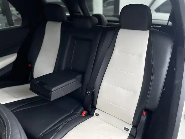 メルセデス・ベンツ ＧＬＥ４００ｄ 4MATIC スポーツ 千葉県 2020(令2)年 3.7万km ダイヤモンドホワイト レザーエクスクルーシブパッケージ/ブラックレザーシート/シートヒーター/ベンチレーションシート/パノラミックスライディングルーフ/Burmesterサラウンドシステム/パワーバックドア/純正HDDナビ/３６０°カメラ/地デジ/Bluetooth/ヘッドアップディスプレイ
