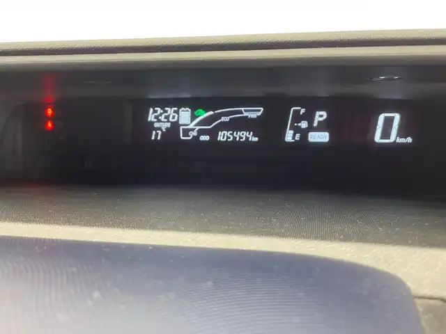 トヨタ アクア S 栃木県 2015(平27)年 10.6万km ライムホワイトパールクリスタルシャイン 純正ナビ(NSZT-W64)/ (フルセグTV・Bluetooth・CD・DVD・SD)/バックカメラ/前方ドライブレコーダー/オートライト/ビルトインETC/スタッドレスタイヤ積込/ステアリングスイッチ/ドアバイザー/電動格納ミラー/純正フロアマット/プッシュスタート/スマートキー/スペアキー1本/取扱説明書/保証書