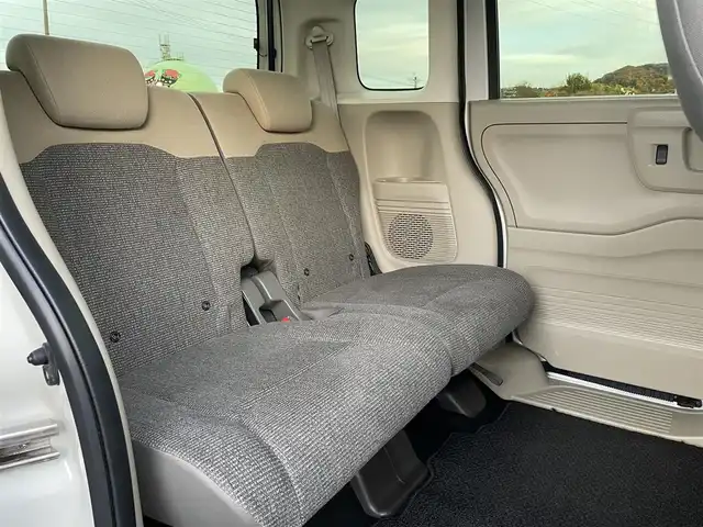 ホンダ Ｎ ＢＯＸ 岩手県 2018(平30)年 10.9万km プラチナホワイトパール (株)IDOMが運営する【じしゃロン盛岡店】の自社ローン専用車両になりますこちらは現金またはオートローンご利用時の価格です。自社ローンご希望の方は別途その旨お申付け下さい/ホンダセンシング/レーダークルーズコントロール/レーンキープアシスト/社外ナビ/CD/DVD/フルセグ/Bluetooth/SD/プッシュスタート/スマートキー/スペアキー/LEDヘッドライト/オートライト/ステアリングスイッチ/シートヒーター/バックカメラ/ETC