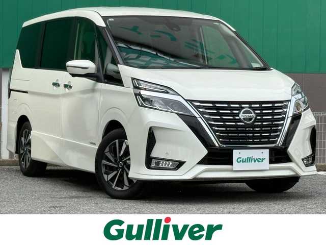 日産 セレナ ハイウェイスター V 千葉県 2021(令3)年 2.9万km ブリリアントホワイトパール 純正SDナビ（AM/FM/CD/DVD/Bluetooth）/フルセグTV/フリップダウンモニター/両側パワースライドドア/クルーズコントロール/社外カメラ（バック/フロント/サイド/全方位）/プロパイロット/横滑り防止/レーンキープアシスト/エマージェンシーブレーキ/インテリジェントルームミラー/パーソナルテーブル/純正アルミホイール/スマートキー