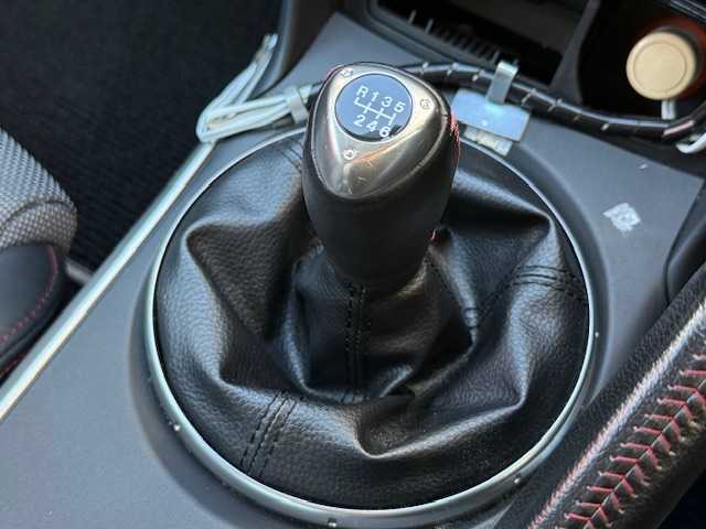 マツダ ＲＸ－８ タイプ RS 大阪府 2008(平20)年 2.1万km スパークリングブラックマイカ 新車から半年ごとの点検記録あります。/H21年～R6年11月//禁煙車//ワンオーナー//純正RECAROシート【ハーフレザー】//BOSEサウンドシステム//純正19インチAW//純正ビルトインETC//純正オーディオ