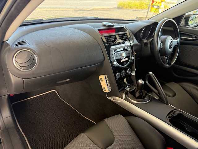 マツダ ＲＸ－８ タイプ RS 大阪府 2008(平20)年 2.1万km スパークリングブラックマイカ 新車から半年ごとの点検記録あります。/H21年～R6年11月//禁煙車//ワンオーナー//純正RECAROシート【ハーフレザー】//BOSEサウンドシステム//純正19インチAW//純正ビルトインETC//純正オーディオ