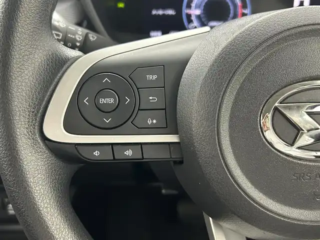 ダイハツ ロッキー G 熊本県 2020(令2)年 4.4万km レーザーブルークリスタルシャイン 純正ナビNSZN-W71D（ＣＤ・ＤＶＤ・フルセグ・ＢＴ・ＵＳＢ）/バックカメラ　/純正前方ドライブレコーダー　/ＥＴＣ　/レーダークルーズコントロール　/前席シートヒーター　/前後クリアランスソナー　/スマートアシスト/・衝突軽減ブレーキ/・レーンキープアシスト/・先行車発進お知らせ機能/・標識認識機能/・アダブティブクルーズコントロール/・前後踏み間違い防止システム/・オートハイビーム/横滑り防止/アイドリングストップ/ステアリングリモコン/純正17インチAW/オートライト/LEDヘッドライト/フォグランプ/スマートキー/プッシュスタート/スペアキー1本/取扱説明書