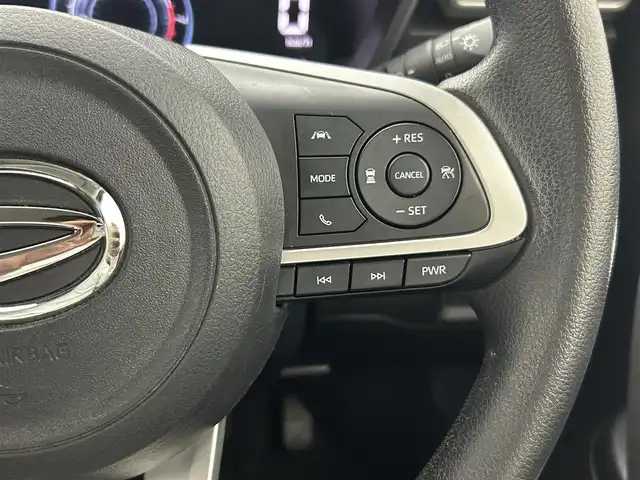 ダイハツ ロッキー G 熊本県 2020(令2)年 4.4万km レーザーブルークリスタルシャイン 純正ナビNSZN-W71D（ＣＤ・ＤＶＤ・フルセグ・ＢＴ・ＵＳＢ）/バックカメラ　/純正前方ドライブレコーダー　/ＥＴＣ　/レーダークルーズコントロール　/前席シートヒーター　/前後クリアランスソナー　/スマートアシスト/・衝突軽減ブレーキ/・レーンキープアシスト/・先行車発進お知らせ機能/・標識認識機能/・アダブティブクルーズコントロール/・前後踏み間違い防止システム/・オートハイビーム/横滑り防止/アイドリングストップ/ステアリングリモコン/純正17インチAW/オートライト/LEDヘッドライト/フォグランプ/スマートキー/プッシュスタート/スペアキー1本/取扱説明書