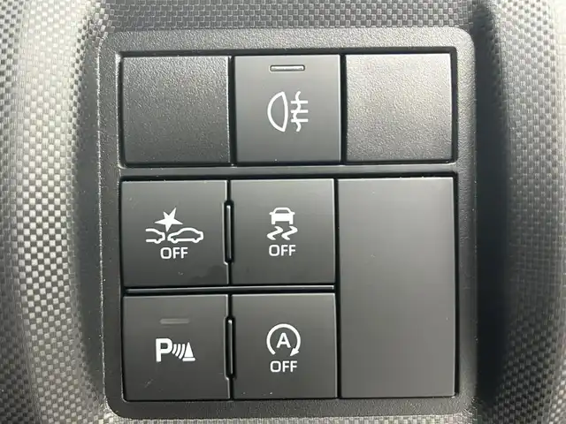 ダイハツ ロッキー G 熊本県 2020(令2)年 4.4万km レーザーブルークリスタルシャイン 純正ナビNSZN-W71D（ＣＤ・ＤＶＤ・フルセグ・ＢＴ・ＵＳＢ）/バックカメラ　/純正前方ドライブレコーダー　/ＥＴＣ　/レーダークルーズコントロール　/前席シートヒーター　/前後クリアランスソナー　/スマートアシスト/・衝突軽減ブレーキ/・レーンキープアシスト/・先行車発進お知らせ機能/・標識認識機能/・アダブティブクルーズコントロール/・前後踏み間違い防止システム/・オートハイビーム/横滑り防止/アイドリングストップ/ステアリングリモコン/純正17インチAW/オートライト/LEDヘッドライト/フォグランプ/スマートキー/プッシュスタート/スペアキー1本/取扱説明書