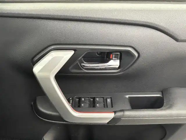 ダイハツ ロッキー G 熊本県 2020(令2)年 4.4万km レーザーブルークリスタルシャイン 純正ナビNSZN-W71D（ＣＤ・ＤＶＤ・フルセグ・ＢＴ・ＵＳＢ）/バックカメラ　/純正前方ドライブレコーダー　/ＥＴＣ　/レーダークルーズコントロール　/前席シートヒーター　/前後クリアランスソナー　/スマートアシスト/・衝突軽減ブレーキ/・レーンキープアシスト/・先行車発進お知らせ機能/・標識認識機能/・アダブティブクルーズコントロール/・前後踏み間違い防止システム/・オートハイビーム/横滑り防止/アイドリングストップ/ステアリングリモコン/純正17インチAW/オートライト/LEDヘッドライト/フォグランプ/スマートキー/プッシュスタート/スペアキー1本/取扱説明書