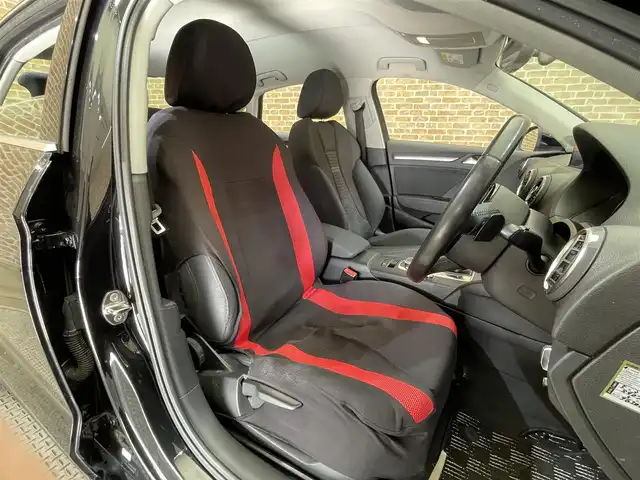 アウディ Ａ３ セダン 1．8 TFSI クワトロ 岩手県 2014(平26)年 14.7万km 黒 ４WD/ターボ/パドルシフト/衝突被害軽減システム/アダプティブクルーズコントロール/コーナーセンサー/横滑り防止装置/アイドリングストップ/純正ナビ/フルセグTV/ETC2.0/オートライト/HIDヘッドライト/フォグライト/１７インチアルミホイール