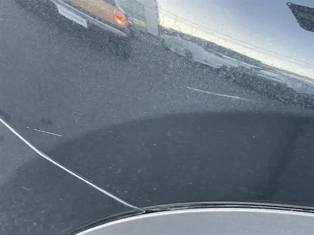 レクサス ＮＸ 300h Fスポーツ 岡山県 2018(平30)年 9.1万km グラファイトブラックガラスフレーク 登録時走行距離90572km/サンルーフ/純正10.3インチナビ/バックモニター/フルセグTV/Bluetooth/CD/レクサスセーフティシステム＋/・プリクラッシュセーフティ/・レーントレーシングアシスト/・オートマチックハイビーム/・アダプティブハイビームシステム/・レーダークルーズコントロール/・ロードサインアシスト/・先行者発進告知機能/ブラインドスポットモニター/ブレーキホールド/クリアランスソナー/パドルシフト/MTモード付きAT/ステアリングヒーター/本革レザーシート/シートメモリー/エアーシート/シートヒーター/前関パワーシート/ドライブレコーダー/純正ビルトインETC2.0/アルミホイール/純正フロアマット/LEDヘッドライト