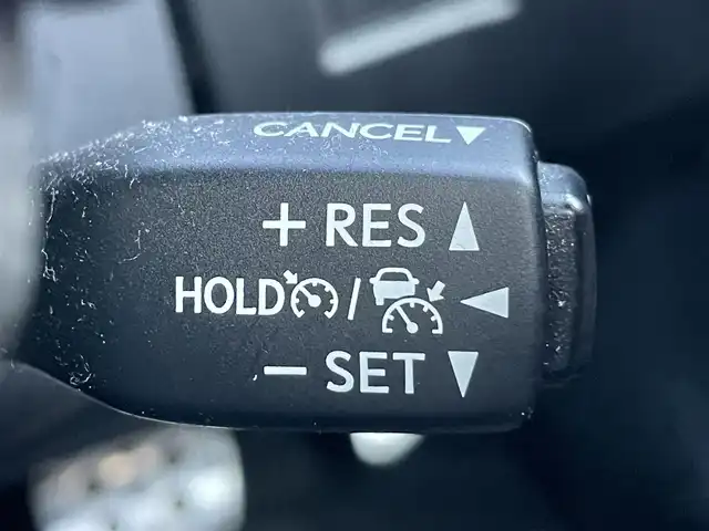 レクサス ＮＸ 300h Fスポーツ 岡山県 2018(平30)年 9.1万km グラファイトブラックガラスフレーク 登録時走行距離90572km/サンルーフ/純正10.3インチナビ/バックモニター/フルセグTV/Bluetooth/CD/レクサスセーフティシステム＋/・プリクラッシュセーフティ/・レーントレーシングアシスト/・オートマチックハイビーム/・アダプティブハイビームシステム/・レーダークルーズコントロール/・ロードサインアシスト/・先行者発進告知機能/ブラインドスポットモニター/ブレーキホールド/クリアランスソナー/パドルシフト/MTモード付きAT/ステアリングヒーター/本革レザーシート/シートメモリー/エアーシート/シートヒーター/前関パワーシート/ドライブレコーダー/純正ビルトインETC2.0/アルミホイール/純正フロアマット/LEDヘッドライト