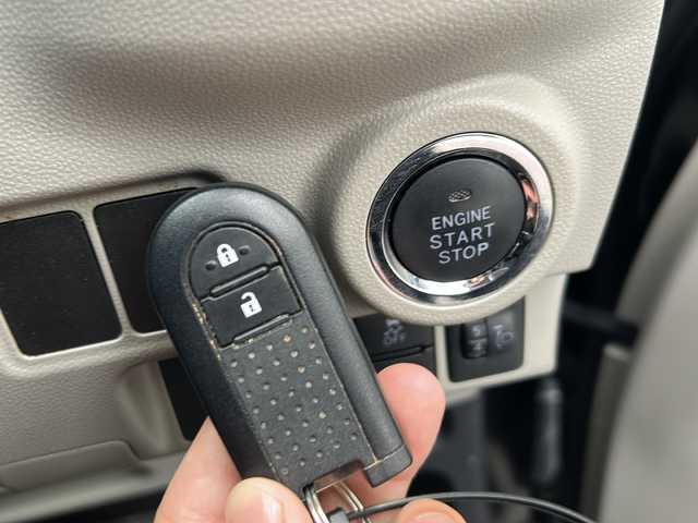 ダイハツ キャスト スタイル X リミテッド SAⅢ 岐阜県 2023(令5)年 1.1万km ブラックマイカメタリック 登録時走行距離　10597Km/全方位ドライブレコーダー/シートヒーター/バックモニター/社外７インチナビ/ワンセグＴＶ/Ｂｌｕｅｔｏｏｔｈ接続/ＵＳＢ接続/オートマチックハイビーム/禁煙車/スマートキー/ベンチシート/ドアバイザー/衝突軽減システム/LEDヘッドライト