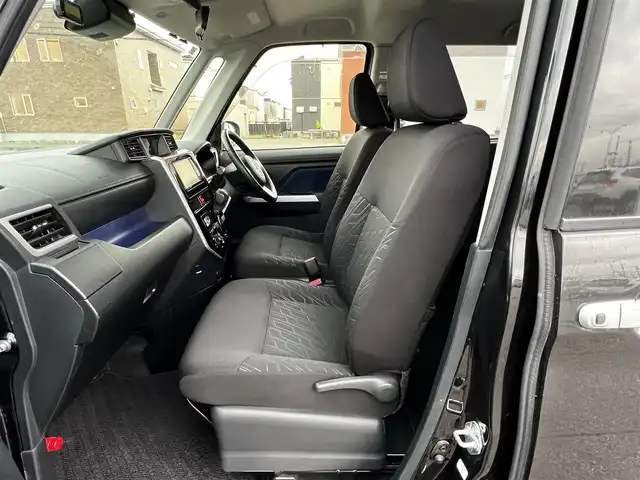 トヨタ ルーミー カスタムG 道央・札幌 2019(平31)年 5.1万km ブラックマイカメタリック ４WD/純正SDナビ/AM/FM/BT/SD/CD/フルセグ/衝突被害軽減ブレーキ/横滑り防止装置/クルーズコントロール/レーンキープアシスト/クリアランスソナー/バックカメラ/ビルトインETC/ドライブレコーダー/アイドリングストップ/両側パワースライドドア/革巻きステアリング/ステアリングリモコン/プッシュスタート/スマートキー/LEDヘッドライト/オートライト/フォグランプ/電動格納ミラー/ウィンカーミラー/純正フロアマット/ドアバイザー