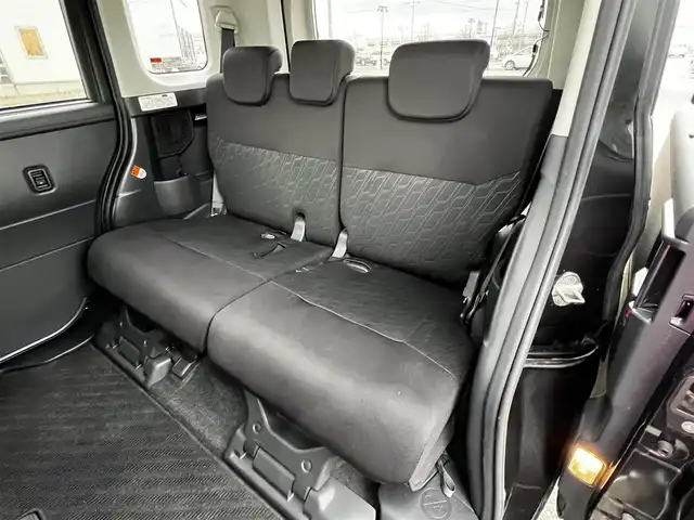 トヨタ ルーミー カスタムG 道央・札幌 2019(平31)年 5.1万km ブラックマイカメタリック ４WD/純正SDナビ/AM/FM/BT/SD/CD/フルセグ/衝突被害軽減ブレーキ/横滑り防止装置/クルーズコントロール/レーンキープアシスト/クリアランスソナー/バックカメラ/ビルトインETC/ドライブレコーダー/アイドリングストップ/両側パワースライドドア/革巻きステアリング/ステアリングリモコン/プッシュスタート/スマートキー/LEDヘッドライト/オートライト/フォグランプ/電動格納ミラー/ウィンカーミラー/純正フロアマット/ドアバイザー