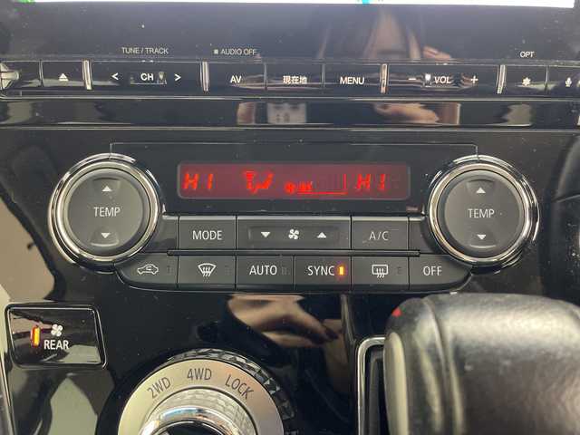 三菱 デリカＤ：５ P 道央・札幌 2019(平31)年 2.7万km アイガーグレーM/ダイヤモンドブラックマイカ ・純正ナビ/&CD&DVD&BT&TV&SD&iPod&AUX&USB/・全方位カメラ/・バックカメラ/・両側パワースライドドア/・パワーバックドア/・フリップダウンモニター/・e-Assist/・レーダークルーズコントロール/・ブラインドスポットモニター/・アイドリングストップ/・パドルシフト/・前席シートヒーター/・D席パワーシート/・前後ドライブレコーダー/・ETC/・ステアリングスイッチ/・純正フロアマット/・LEDヘッドライト/・オートライト/・オートマチックハイビーム/・スマートキー