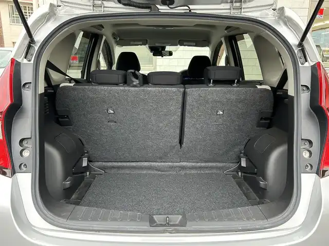 日産 ノート e－パワー X 福岡県 2018(平30)年 7.1万km ブリリアントシルバー ワンオーナー/純正メモリナビ【MM318D-W】/(AM/FM/CD/DVD/Bluetooth/ワンセグTV)/バックカメラ/インテリジェントエマージェンシーブレーキ/踏み間違い衝突防止アシスト/車線逸脱警報/車両接近通報装置/オートライト/アイドリングストップ/純正15インチアルミホイール/ドアバイザー/純正前方ドライブレコーダー【DJ4-D】/ETC/ドライブモードスイッチ/純正フロアマット/スペアキー×1/ISOFIX/保証書/取扱説明書/ナビ取扱説明書