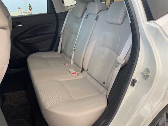 日産 ノート X エアリーグレーED 岐阜県 2022(令4)年 4.7万km ピュアホワイトパール プロパイロット/アラウンドビューモニター/純正ナビ/フルセグテレビ/ETC2.0/純正ドライブレコーダー/Bluetooth/USB/AppleCarPlay/AndroidAuto/HDMI/ワイヤレス充電/ブラインドスポットモニター/デジタルインナーミラー/インテリジェントルームミラー/LEDヘッドライト/オートマチックハイビーム/エマージェンシーブレーキ/電動パーキング/アンチブレーキシステム/横滑り防止装置/前後コーナーセンサー/盗難防止システム