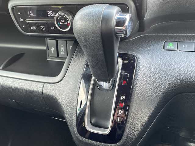 ホンダ Ｎ ＢＯＸ カスタム G L ホンダセンシング 道東・釧路十勝 2019(令1)年 5.9万km クリスタルブラックパール 4WD/純正SDナビ/・フルセグ/CD/DVD/BT/ラジオ/バックカメラ/ホンダセンシング/レーダークルーズコントロール/レーンキープアシスト/オートマチックハイビーム/フロントシートヒーター/ミラーヒーター/純正エンジンスターター/LEDヘッドライト/LEDフォグランプ/ステアリングスイッチ/プッシュスタート/スマートキー/ビルトインETC/フロアマット/ドアバイザー