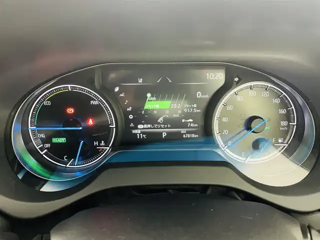 トヨタ ハリアー ハイブリッド Z レザーパッケージ 福島県 2021(令3)年 6.8万km ホワイトパールクリスタルシャイン トヨタセーフティーセンス/・衝突軽減ブレーキ/・レーンディパーチャーアラート/・レーントレーシングアシスト/・レーダークルーズコントロール/・リアクロストラフィックアラート/・道路標識認識/・発進遅れ告知機能/・クリアランスソナー/・アダプティブハイビームシステム/ＪＢＬプレミアムサウンド/ワンオーナー/純正１２．３型ディスプレイオーディオ/・フルセグTV/・ビルトインETC2.0/・全方位カメラ/・AM、FM/・Bluetooth/・USB/・AUX/・Miracast/ヘッドアップディスプレイ/ブラインドスポットモニター/デジタルインナーミラー（ドラレコ付き）/前後ドライブレコーダー/パワーバックドア/AC100V/LEDヘッドライト/・フォグランプ/・オートライト/レザーシート/・エアシート/・シートヒーター/・ハンドルヒーター/純正ホイール/純正フロアマット/ドアバイザー/スマートキー/・プッシュスタート/・スペアキー