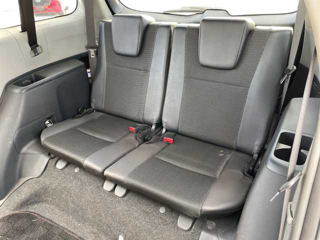 トヨタ ウィッシュ 1．8S モノトーン 道央・札幌 2014(平26)年 12.6万km ホワイトパールクリスタルシャイン ４WD/寒冷地仕様/社外SDナビ/CD/DVD/BT/フルセグ/横滑り防止装置/センターデフロック/バックカメラ/ビルトインETC/ワイパーデアイサー/ECOMODE/SPORTMODE/ハーフレザーシート/革巻きステアリング/パドルシフト/MTモード付AT/プッシュスタート/スマートキー/HIDヘッドライト/オートライト/フォグランプ/電動格納ミラー/ウィンカーミラー/純正フロアマット/ドアバイザー/スペアキー/純正AW付冬タイヤ積込/195/65/R15/2023年/山8mm