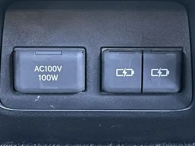 レクサス ＮＸ 350h Fスポーツ 香川県 2023(令5)年 3万km ホワイトノーヴァガラスフレーク レクサスセーフティーセンス/・プリクラッシュ/・LTA/・BSM/・HUD/純正14型ディスプレイオーディオ/ナビ機能付き/パノラミックビューモニター/パノラマムーンルーフ/レザーシート/シートヒーター/ベンチレーション/パワーシート/革巻きステアリング/ステアリングリモコン/ステアリングヒーター/レーダークルーズコントロール/LEDライト/LEDフォグライト/パワーバックドア/スマートキー/プッシュスタート