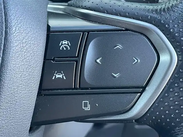 レクサス ＮＸ 350h Fスポーツ 香川県 2023(令5)年 3万km ホワイトノーヴァガラスフレーク レクサスセーフティーセンス/・プリクラッシュ/・LTA/・BSM/・HUD/純正14型ディスプレイオーディオ/ナビ機能付き/パノラミックビューモニター/パノラマムーンルーフ/レザーシート/シートヒーター/ベンチレーション/パワーシート/革巻きステアリング/ステアリングリモコン/ステアリングヒーター/レーダークルーズコントロール/LEDライト/LEDフォグライト/パワーバックドア/スマートキー/プッシュスタート