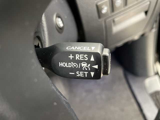 トヨタ アルファードハイブリット G Fパッケージ 岐阜県 2018(平30)年 4.1万km ブラック 純正9インチナビ/CD/DVD/Blu-ray/Bluetooth/SD/USB/AUX/フルセグTV/JBLプレミアムサウンド/ツインムーンルーフ/フリップダウンモニター/デジタルインナーミラー/バックモニター/両側パワースライドドア/アドバンストパーク/三眼LEDヘッドライト/パーキングサポートブレーキ/ToyotaSafetySense/プリクラッシュセーフティ/レーントレーシングアシスト/レーダークルーズコントロール/ロードサインアシスト/オートマチックハイビーム/ブラインドスポットモニター/リヤクロストラフィックアラート/クリアランスソナー/パワーバックドア/パワーシート/レザーシート/シートヒーター/エアシート/ステアリングヒーター/革巻きステアリング/ステアリングリモコン/ドライブレコーダー/ETC2.0/電動パーキングブレーキ/ブレーキホールド/オートLEDヘッドライト/純正ドアバイザー/純正17インチアルミホイール