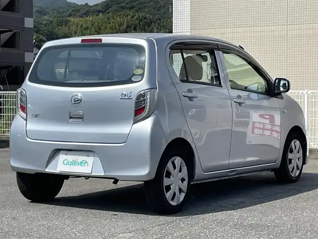 車両画像18