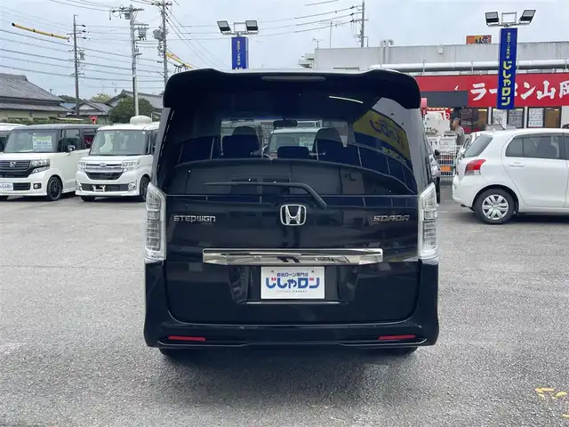 車両画像18