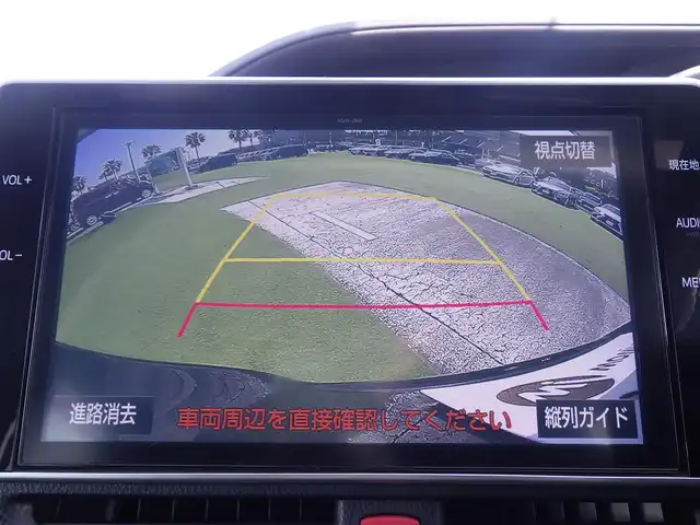 トヨタ ノア Si 千葉県 2017(平29)年 5.1万km ブラック Toyota Safety Sense/・プリクラッシュセーフティ/・レーンディパーチャーアラート/・オートハイビーム/クルーズコントロール/両側パワースライドドア/純正SDナビ/地デジTV/【DVD/CD再生機能】/バックカメラ/フリップダウンモニター（V12T-R66C）/カロッツェリアサブウーファー/革巻きステアリング/ステアリングスイッチ/ETC（2.0）/LEDヘッドライト/フォグライト/ウインカーミラー/純正16インチアルミホイル/スマートキー