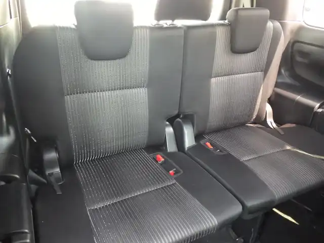 トヨタ ノア Si 千葉県 2017(平29)年 5.1万km ブラック Toyota Safety Sense/・プリクラッシュセーフティ/・レーンディパーチャーアラート/・オートハイビーム/クルーズコントロール/両側パワースライドドア/純正SDナビ/地デジTV/【DVD/CD再生機能】/バックカメラ/フリップダウンモニター（V12T-R66C）/カロッツェリアサブウーファー/革巻きステアリング/ステアリングスイッチ/ETC（2.0）/LEDヘッドライト/フォグライト/ウインカーミラー/純正16インチアルミホイル/スマートキー