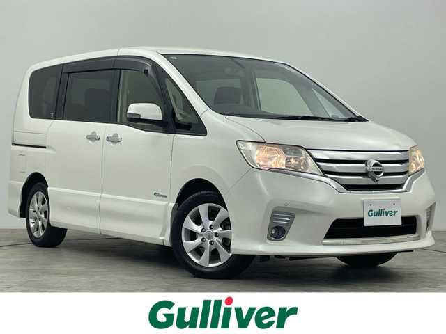 日産 セレナ ハイウェイスター Sハイブリッド 群馬県 2013(平25)年 6.4万km ブリリアントホワイトパール フリップダウンモニター　純正７インチナビ　アラウンドビューモニター　両側パワースライドドア　クルーズコントロール　オートライト　純正１６インチＡＷ　アイドリングストップ　ＥＴＣ　スマートキー　禁煙車