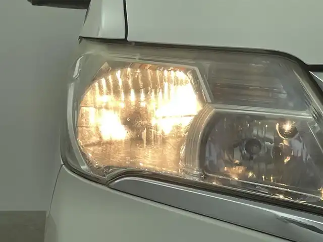 日産 セレナ ハイウェイスター Sハイブリッド 群馬県 2013(平25)年 6.4万km ブリリアントホワイトパール フリップダウンモニター　純正７インチナビ　アラウンドビューモニター　両側パワースライドドア　クルーズコントロール　オートライト　純正１６インチＡＷ　アイドリングストップ　ＥＴＣ　スマートキー　禁煙車