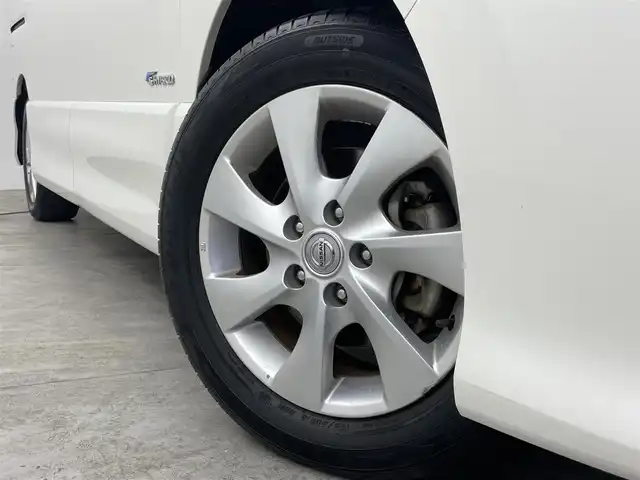 日産 セレナ ハイウェイスター Sハイブリッド 群馬県 2013(平25)年 6.4万km ブリリアントホワイトパール フリップダウンモニター　純正７インチナビ　アラウンドビューモニター　両側パワースライドドア　クルーズコントロール　オートライト　純正１６インチＡＷ　アイドリングストップ　ＥＴＣ　スマートキー　禁煙車