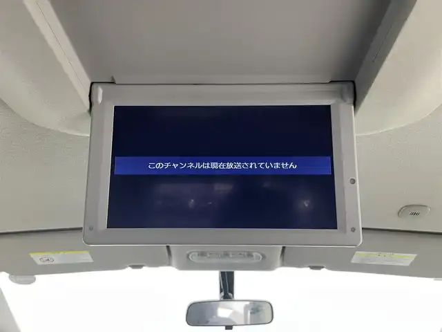 日産 セレナ ハイウェイスター Sハイブリッド 群馬県 2013(平25)年 6.4万km ブリリアントホワイトパール フリップダウンモニター　純正７インチナビ　アラウンドビューモニター　両側パワースライドドア　クルーズコントロール　オートライト　純正１６インチＡＷ　アイドリングストップ　ＥＴＣ　スマートキー　禁煙車