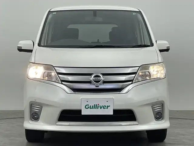 日産 セレナ ハイウェイスター Sハイブリッド 群馬県 2013(平25)年 6.4万km ブリリアントホワイトパール フリップダウンモニター　純正７インチナビ　アラウンドビューモニター　両側パワースライドドア　クルーズコントロール　オートライト　純正１６インチＡＷ　アイドリングストップ　ＥＴＣ　スマートキー　禁煙車