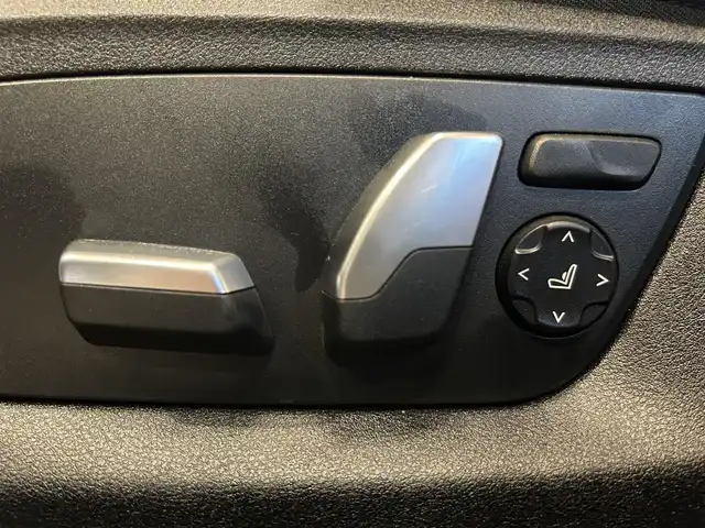 ＢＭＷ ５２３ｄ xDrive Mスピリット 道央・札幌 2020(令2)年 6.2万km アルピンホワイトⅢ ハイラインパッケージ/　・ダコタレザーシート/　・ランバーサポート/　・前後シートヒーター/アドバンスパッケージ/　・コンフォートアクセス/　・アダプティブLEDヘッドライト/　・パーキングアシストプラス/　・アンビエントライト/ヘッドアップディスプレイ/ドライビングアシストプラス/純正HDDナビ/フルセグテレビ/USB/BT/360°カメラ/PDC/HiFiスピーカー