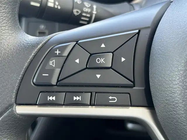 日産 デイズ X 熊本県 2020(令2)年 0.5万km ブロッサムピンク 純正9インチナビ/・AM/FM/CD/DVD/Bluetooth/・フルセグTV/・バックカメラ/安全装置/・エマージェンシーブレーキ/・車線維持システム/・車線逸脱/・先行車発進お知らせ機能/・速度、道路標識識別機能/・ふらつき警報/・アラウンドビューモニター/・タイヤアングルガイド/・ステアリングロック/ECO/Sportモード/オートライト/オートハイビーム/アイドリングストップ(off機能あり)/ステアリングリモコン/光軸調整機能/スマートキー/スペアキー /純正フロアマット/純正ドアバイザー/純正アルミホイール/電動格納ミラー/ウィンカーミラー