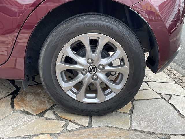 マツダ マツダ２ 15S プロアクティブ Sパッケージ 静岡県 2019(令1)年 3.4万km ディープクリムゾンマイカ 純正ナビ/・FM/AM/・aha/・Stitcher/・Bluetooth/・USB/・CD/DVD/・AUX/・フルセグTV/セーフティクルーズパッケージ/スマート・ブレーキ・サポート/レーンキープ・アシスト・システム/アダプティブ・ＬＥＤ・ヘッドライト/マツダ・レーダー・クルーズ・コントロール/ドライビングポジションパッケージ/・運転席６Ｗａｙパワーシート/・ドライビングポジションメモリー機能/・ステアリングヒーター/主要装備/・ＥＴＣ/・ドライブレコーダー/・３６０°ビューモニター/・パドルシフト/・ブラインドスポットモニター/・シートヒーター/・アイドリングストップ/・ヘッドアップディスプレイ/・ＬＥＤヘッドライト